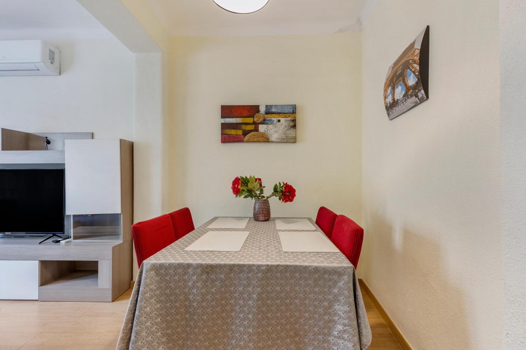 Agreda Apartment With Ac Alicante Buitenkant foto